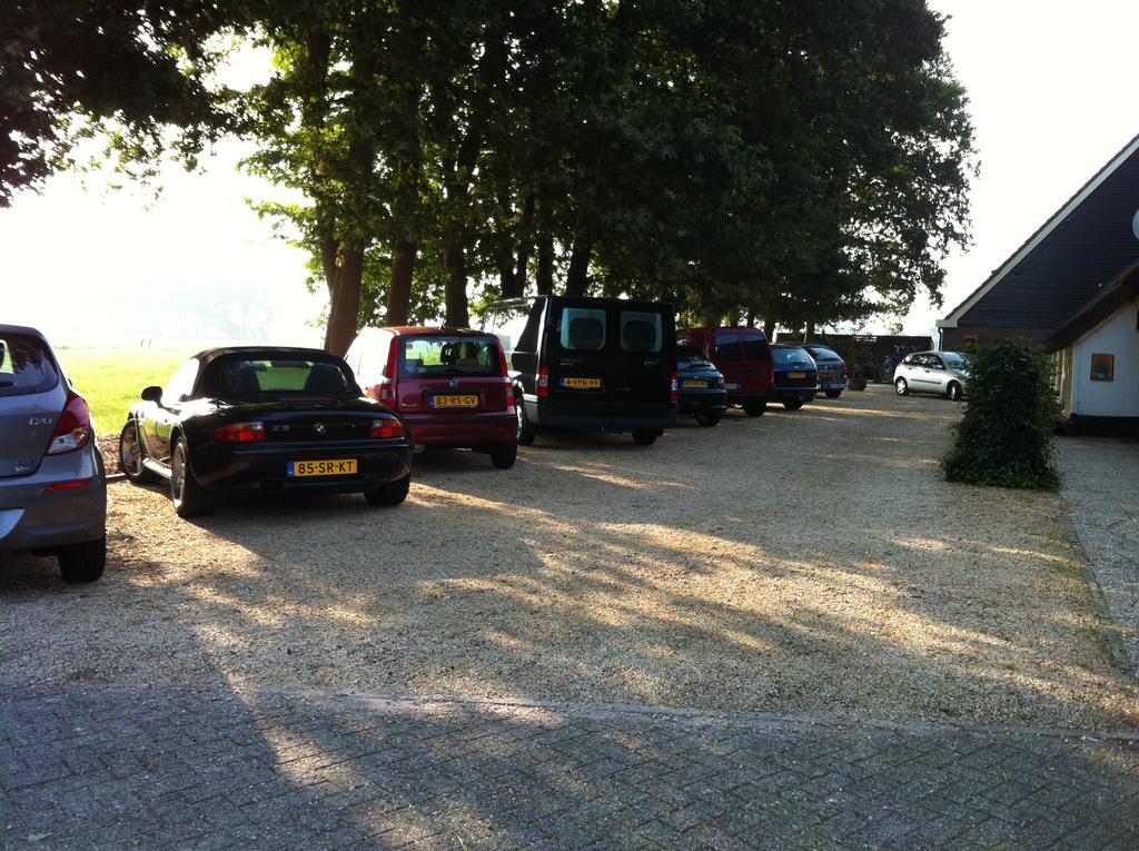 B&B Logement Grenzeloos Doldersum Esterno foto